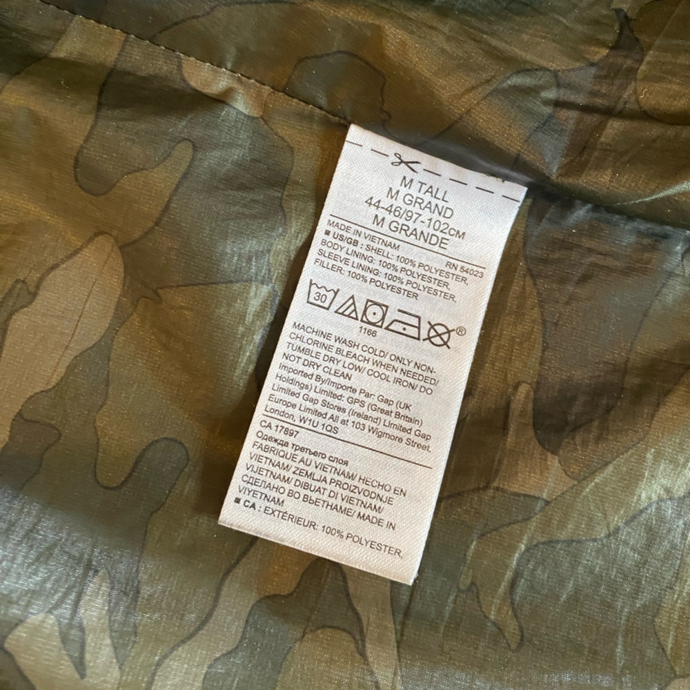 Banana Republic TALL Water Resistant Quilted Bomber Jacket - Size Medium Tall - Picture 14 of 14